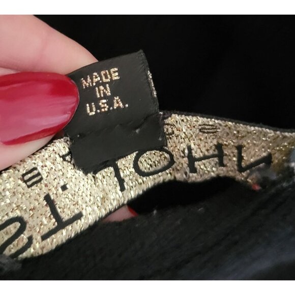 St John Basics L Black Ribbed V Neck Cropped Sweater Top USA - Picture 4 of 6